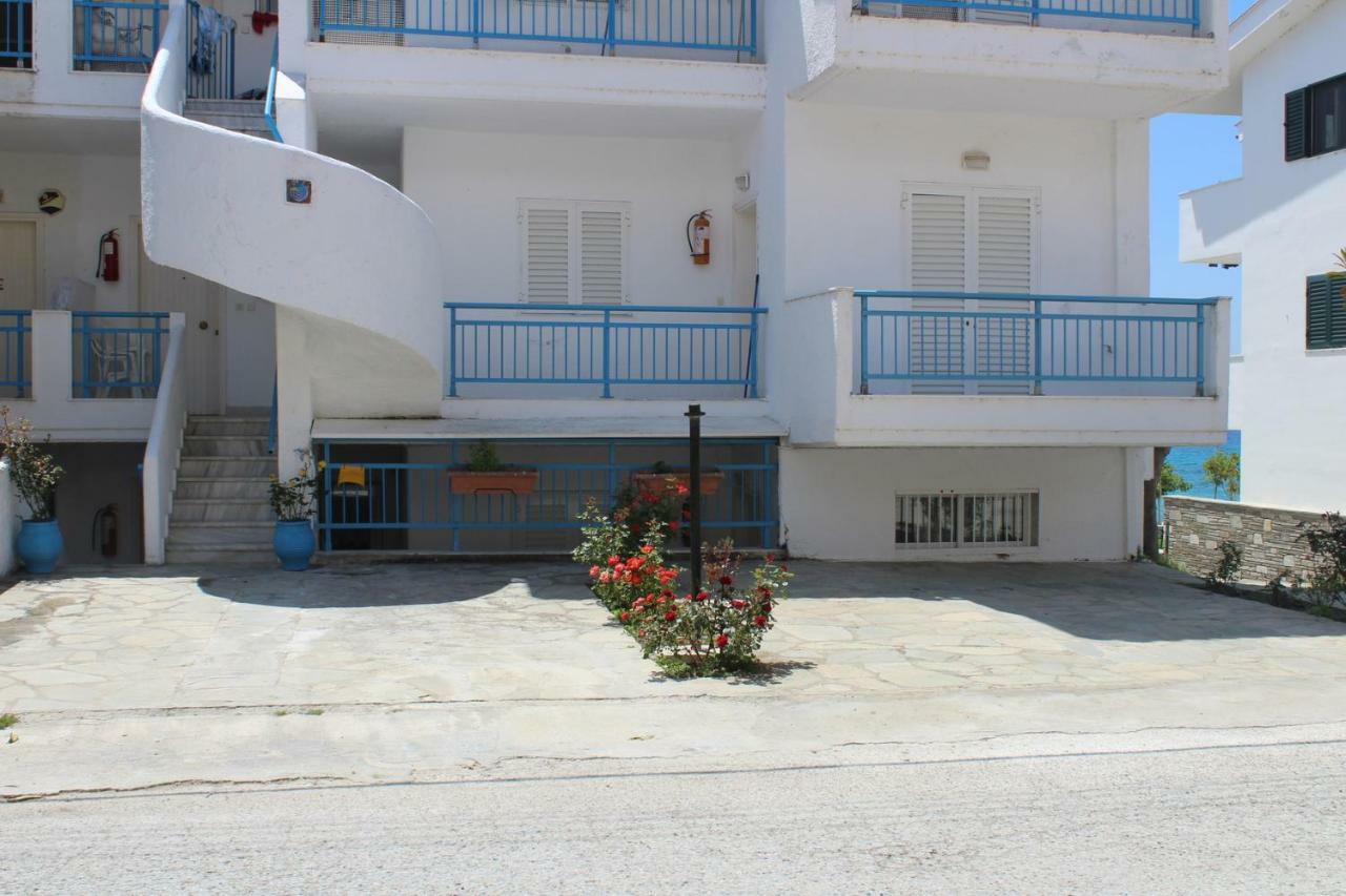 Kordela Studios Nea Skioni Bagian luar foto